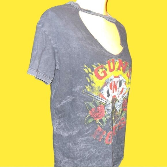 Vintage Guns n Roses gray fade out T-shirt with graphic design front! - Picture 5 of 7